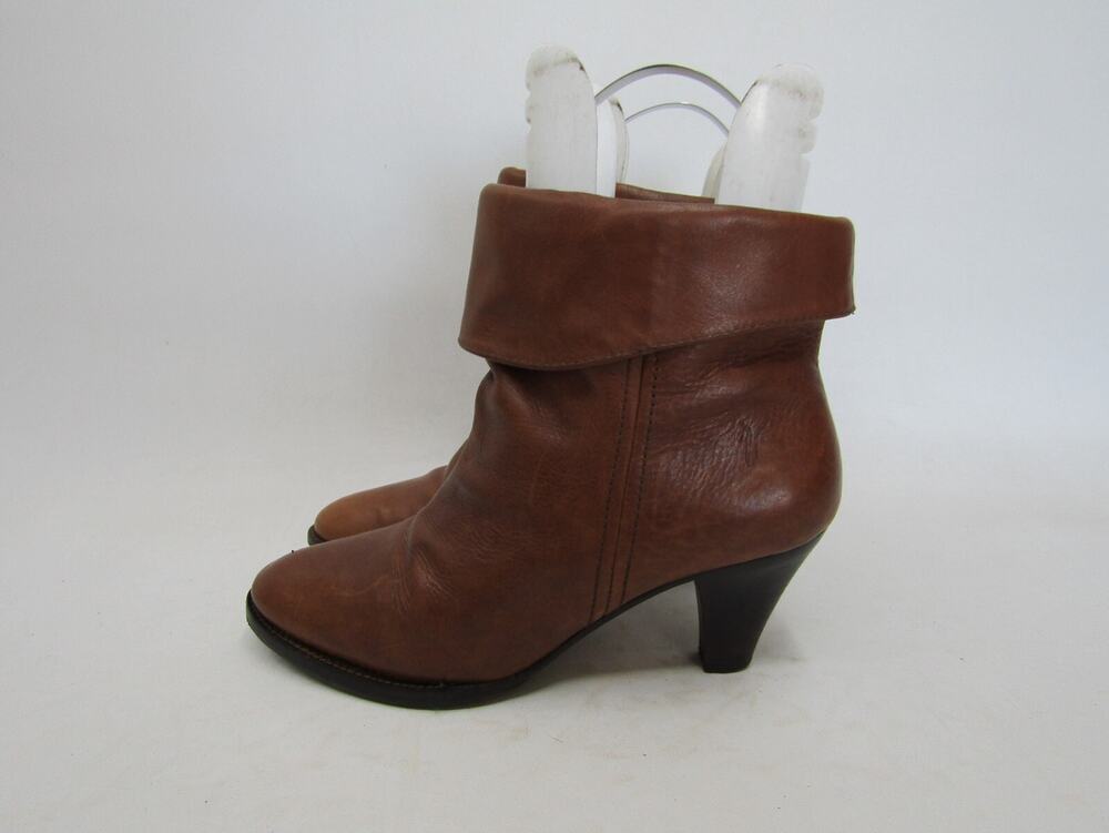 FRYE Womens Size 7.5 M Brown Leather Fold Over Ankle Fashion Boots Bootie